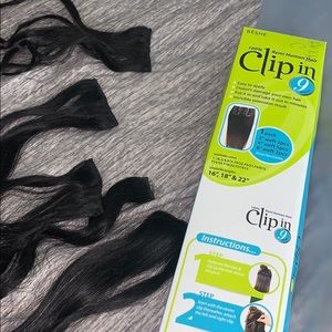 BLACK CLIP IN HAIR EXTENSIONS 9 PC 18 INCHES